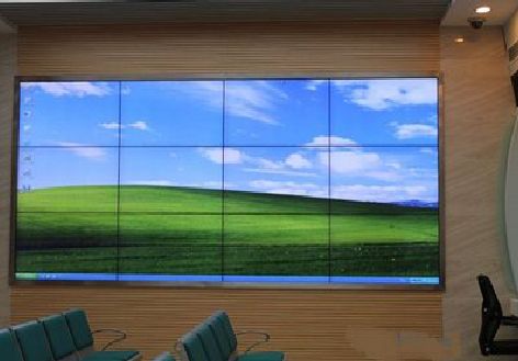 姚安液晶拼接屏的另类用法。